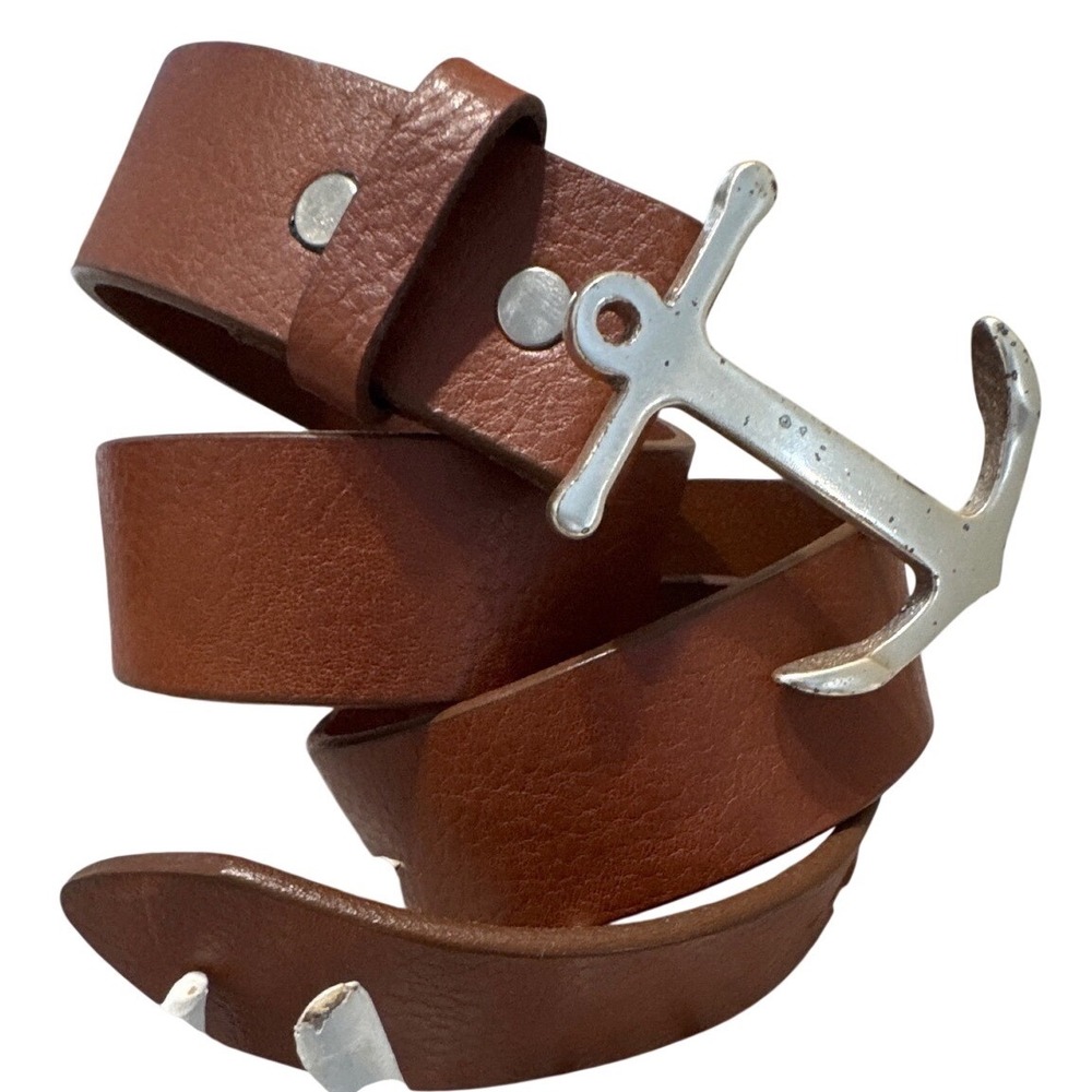 Vineyard Vines Anchor Clasp Buckle Belt signature piece nautical collections 34